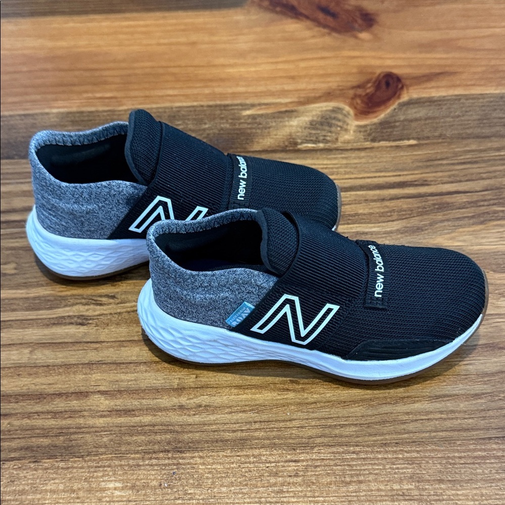 New Balance Infant/Toddler Fresh Foam Roav Slip-On shoes